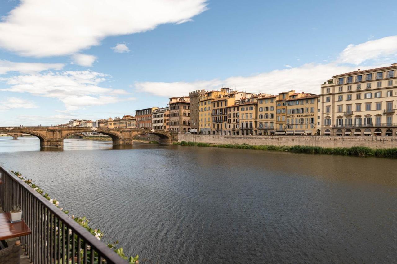 7Heaven Pontevecchio Rooms ฟลอเรนซ์ ภายนอก รูปภาพ